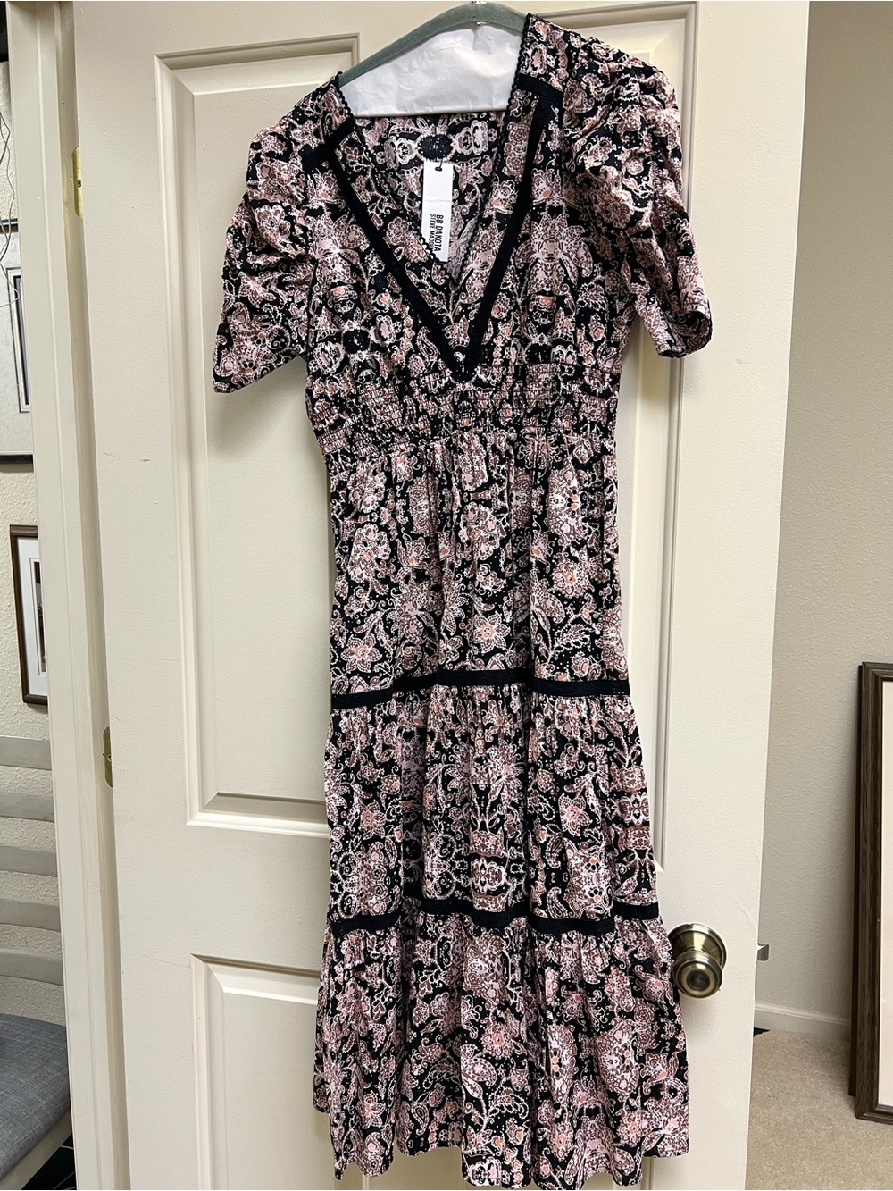 Steve Madden Black and Blush Paisley Tiered Midi Dress